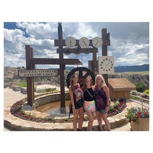 Meet your Posher, Skylar